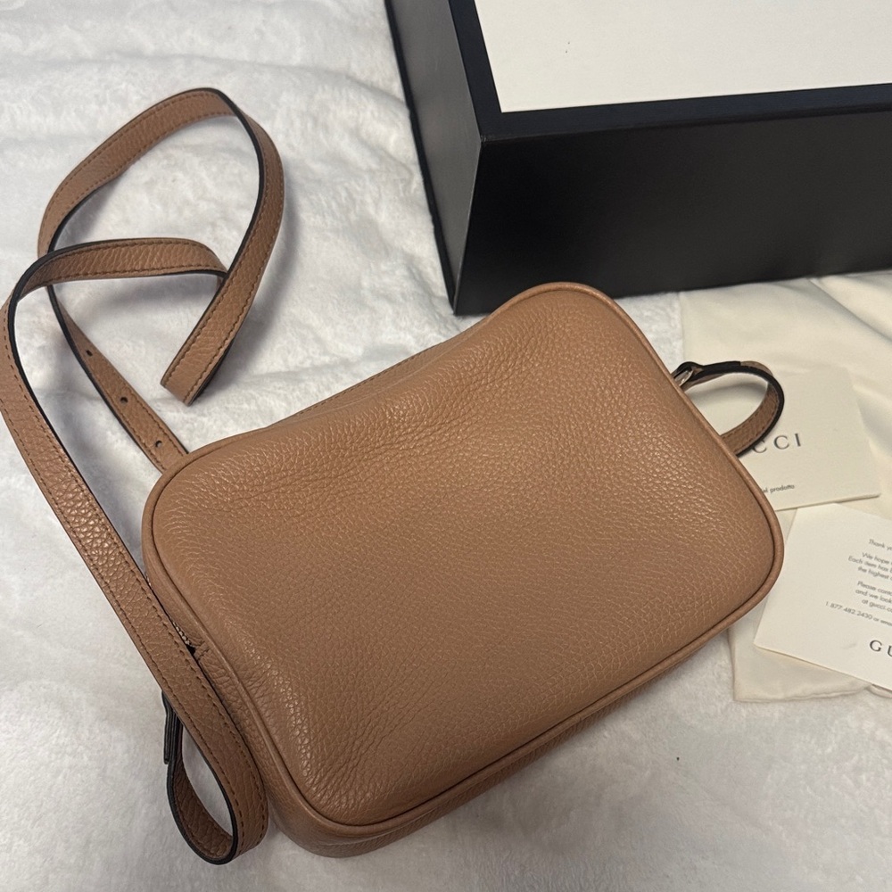 Gucci Brown Leather Crossbody Bag with Tassel - Picture 5 of 7